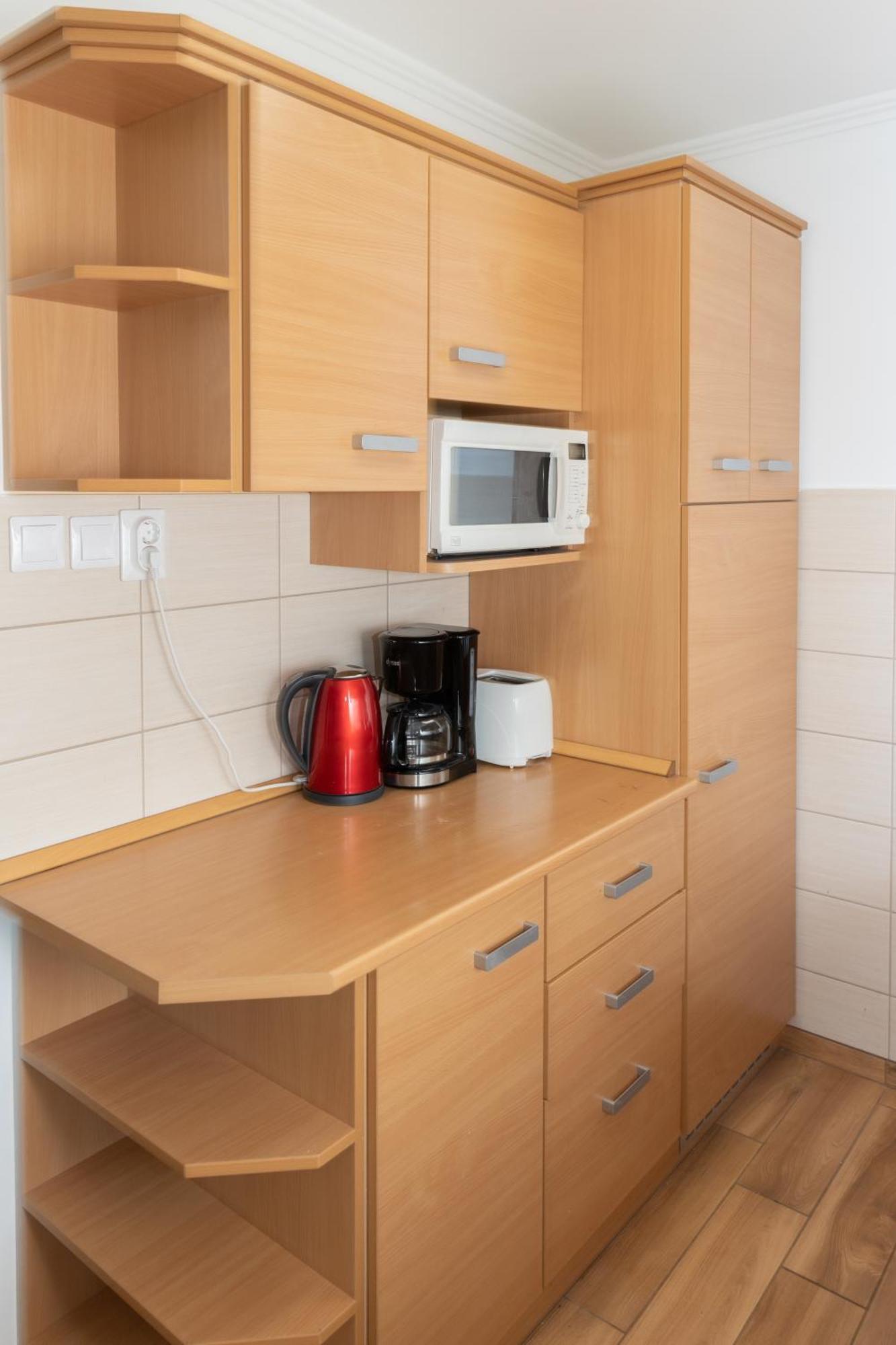 Fausztland Apartments 자르마디 외부 사진